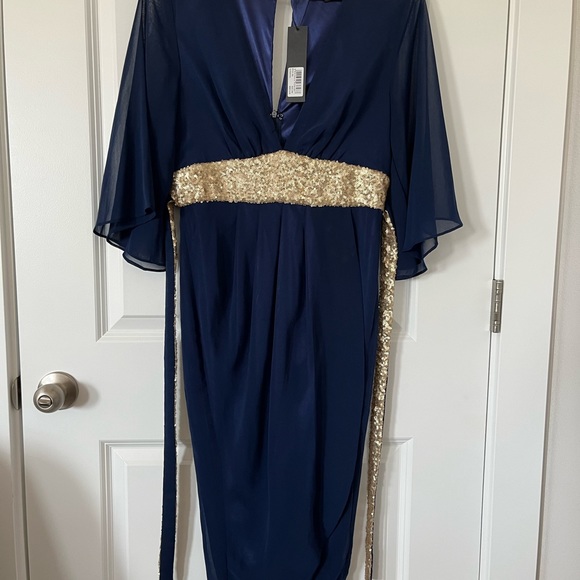 Navy dress with wide gold belting - Picture 5 of 12